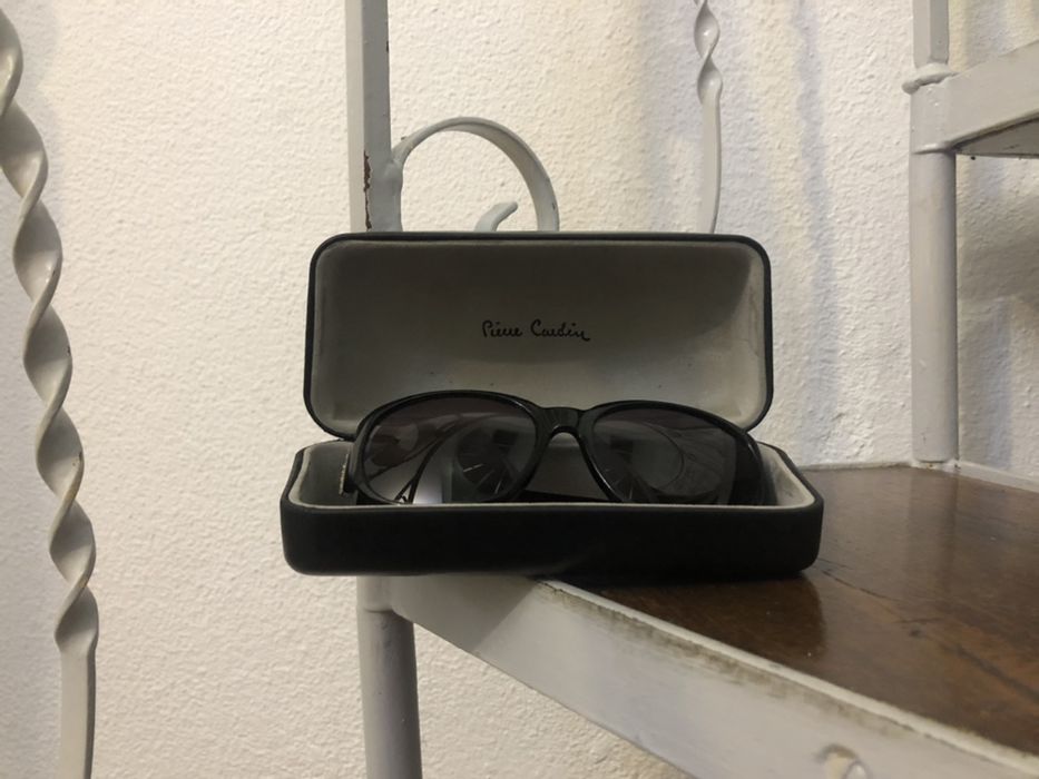 Vendo óculos de sol64284991843713120