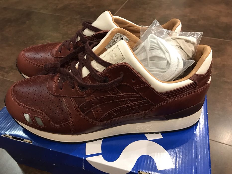 Кросівки Asics