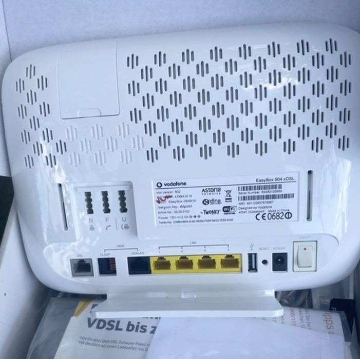 Роутер EasyBox904 4g