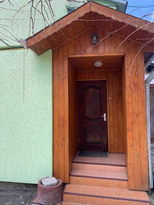 Продам велику 2 кімн. квартиру з ремонтом в місті Христинівка