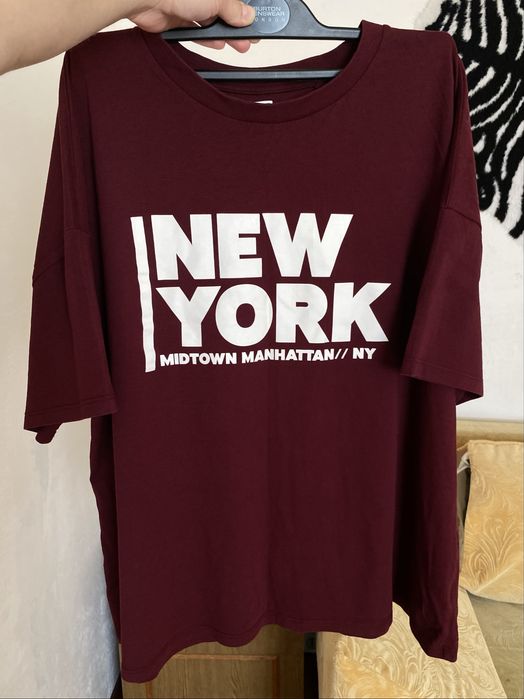 Жіноча футболка F&F, розмір L-Xl