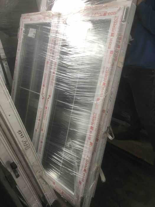 Вікна пластикові білі whs 72