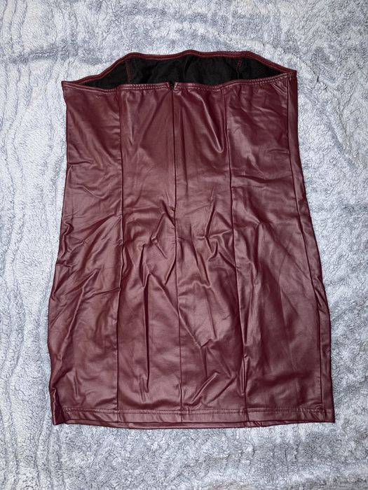 Платье кожзам новое , xl