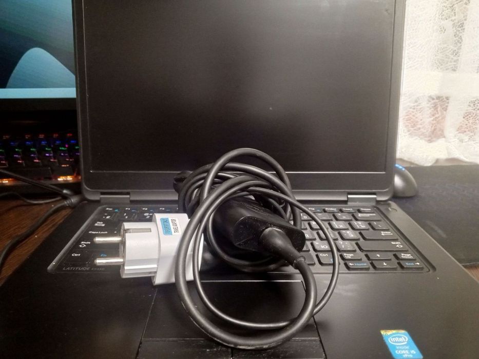 СРОЧНО! Продам ноутбук DELL E5450
