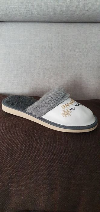 Kapcie laczki domowe nowe