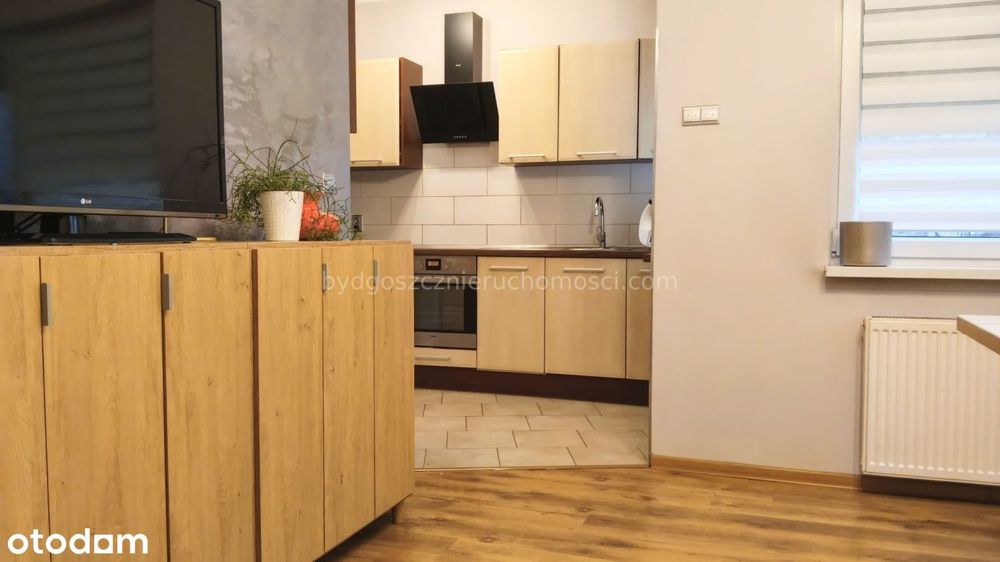 Przestronne 2-pokojowe mieszkanie z balkonem w ścisłym Centrum
