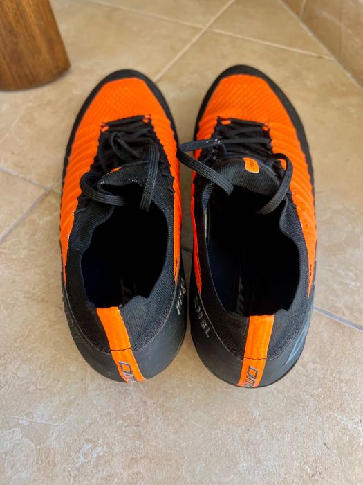 Travões de Disco Shimano BTT - Sapatos BTT Gravel DMT