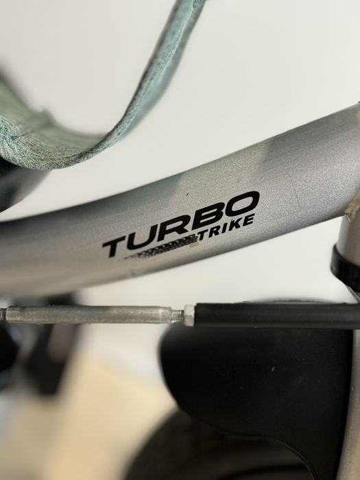 Дитячий триколісний велосипед