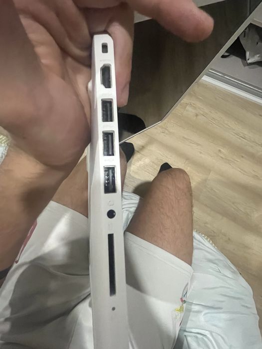 Notebook HP branco