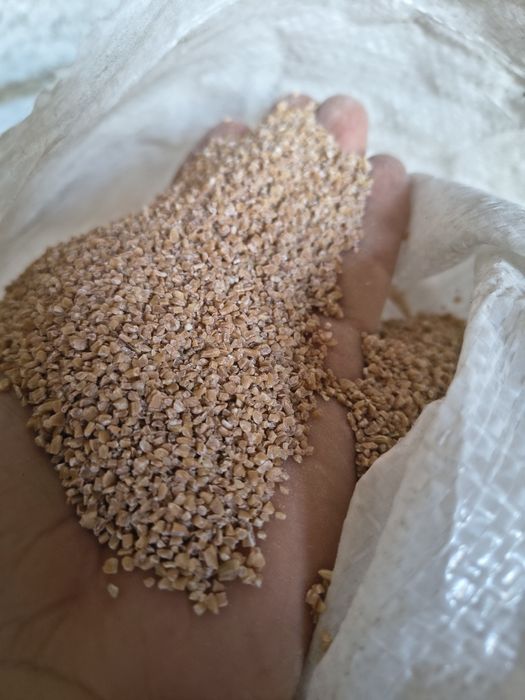 Продам крупу кукурудзяну та пшеничну