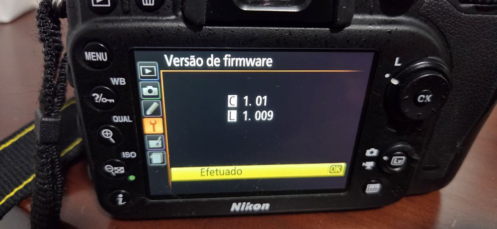 Máquina Fotográfica Nikon D7100