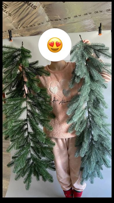 Хвойна гірлянда-вінок