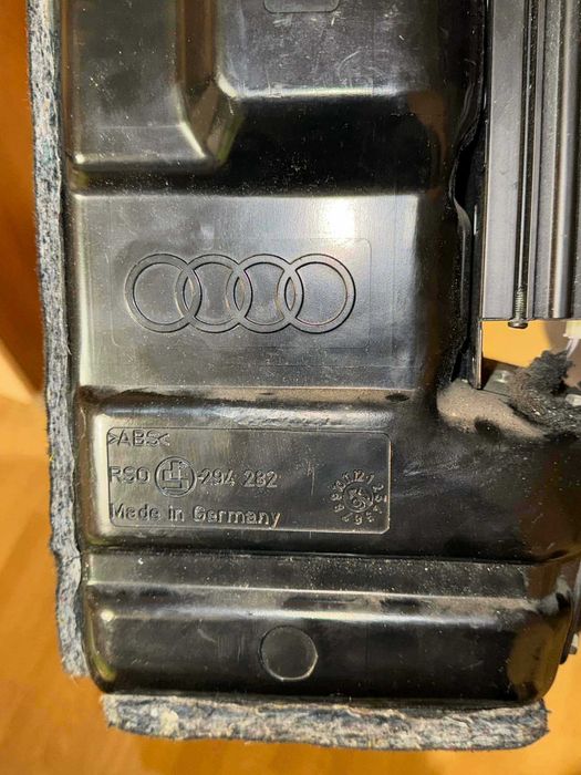 Subwoofer głośnik wzmacniacz Bose Audi A6 C5 kombi przedlift