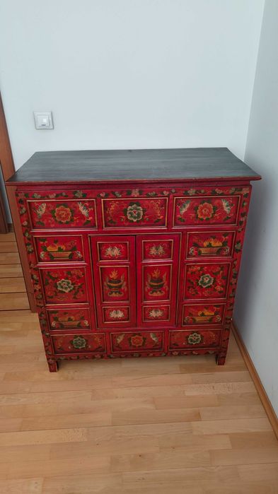 Komoda tybetańska