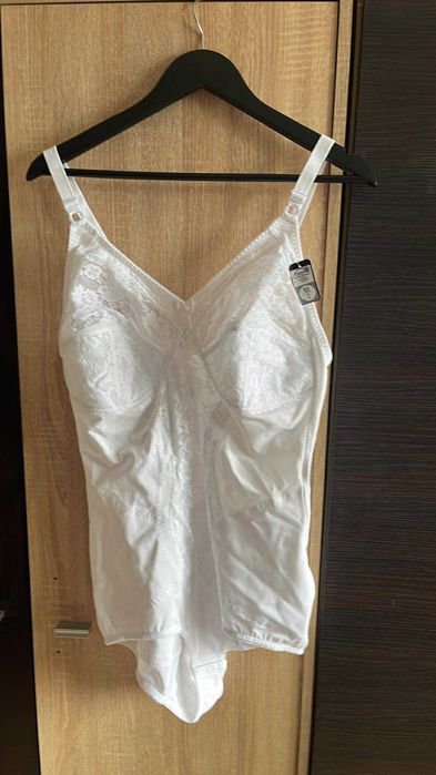 Nr 9 Duże body wyszczuplające.