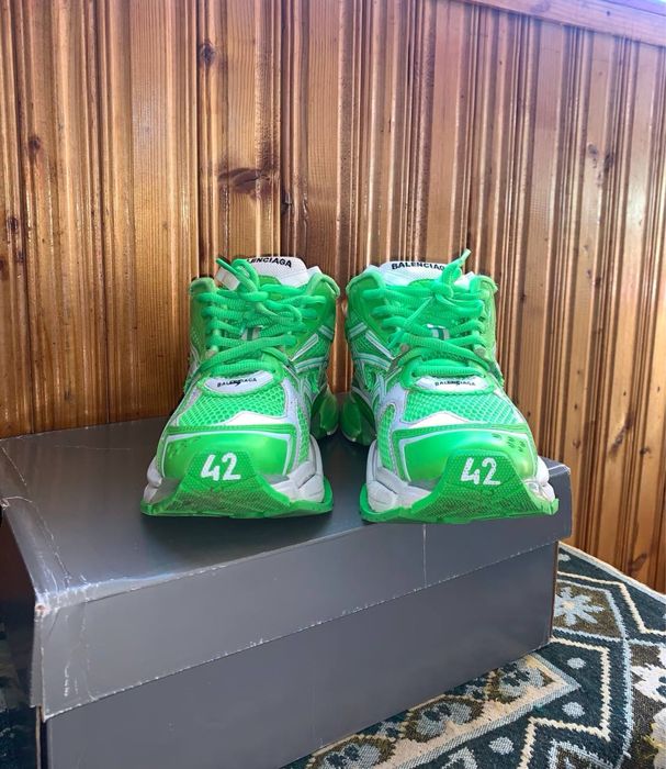 Balenciaga Runner 42-43 track defender