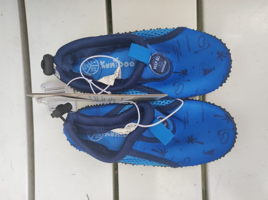 Nowe buty do wody, plażowe 25, 26