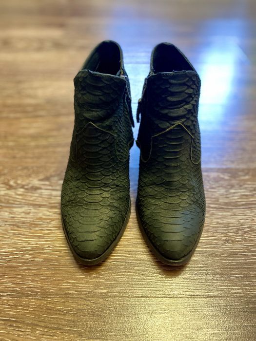 Взуття/напівчоботи/осінь/весна/демісезон