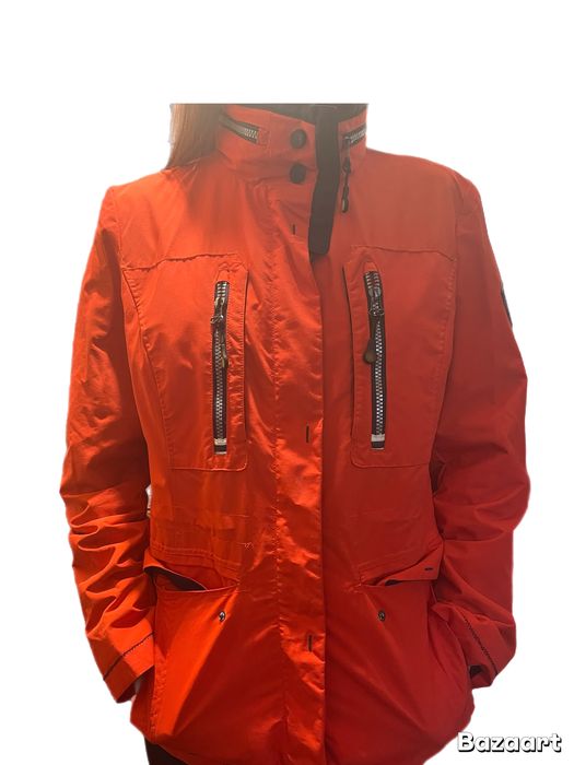 Вітровка Delfin