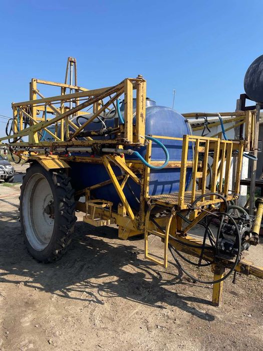 Оприскувач ОП-2500, ФРЕГАТ, ширина 18 м, бочка 2.5 куба, 2008 р.в.