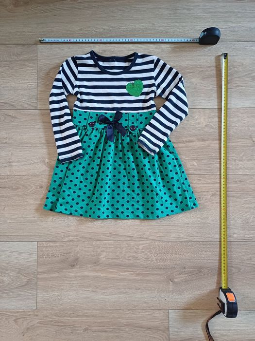 Sukienki rozm 110 2 sztuki