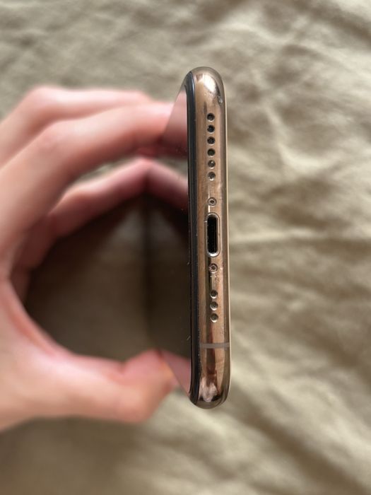 Iphone XS dourado 256GB