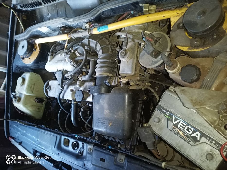 Продам ВАЗ 21099 по запчастям