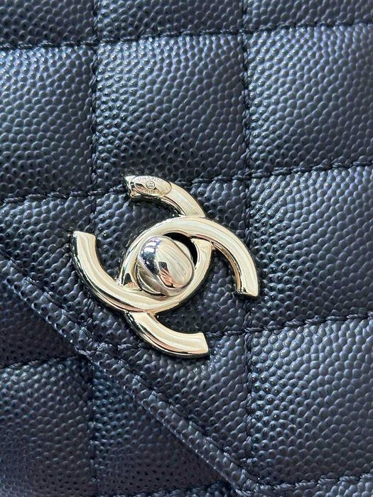 Damska torebka Chanel Coco Handle
