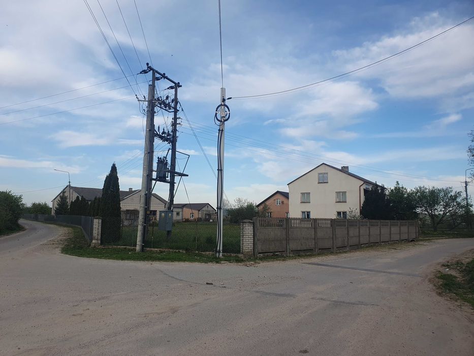 Sprzedam gospodarstwo rolne z budynkami – Tarkówek, gmina Przesmyki
