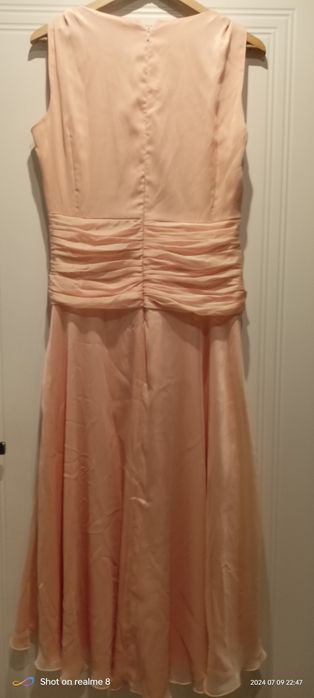 Sukienka z dodatkiem 38