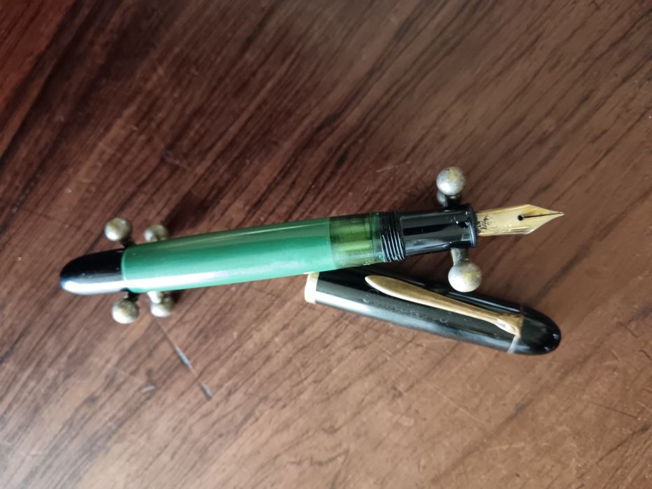 Caneta de aparo Pelikan 120