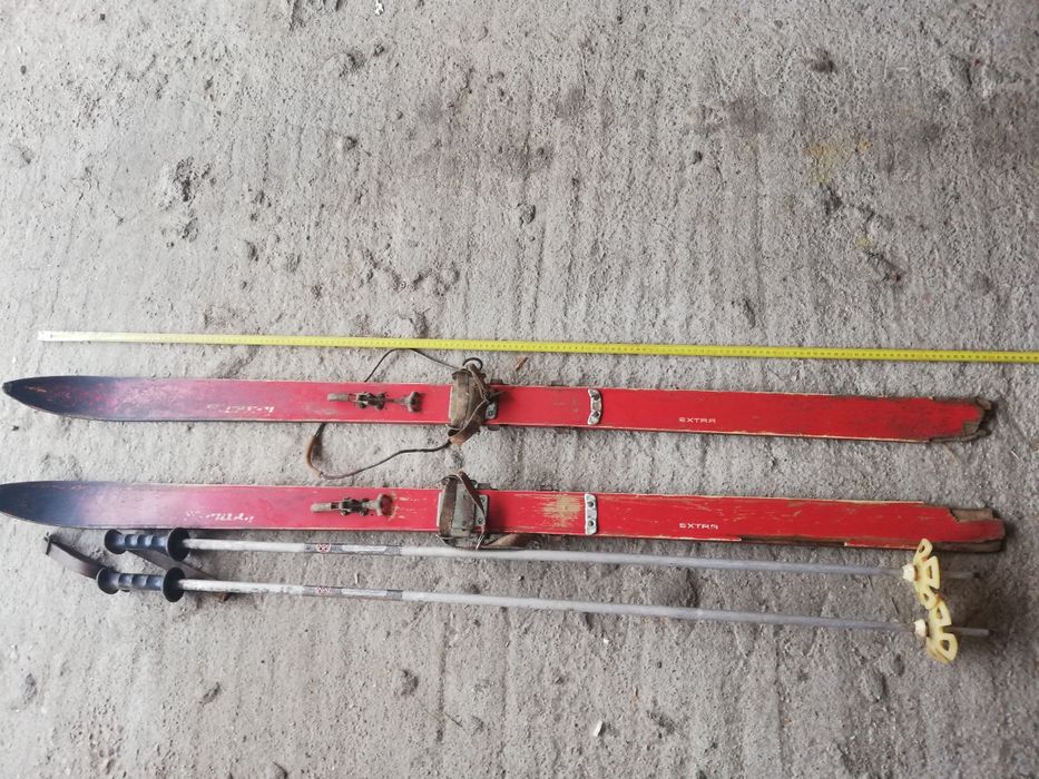 Narty z lat 60 zabytek