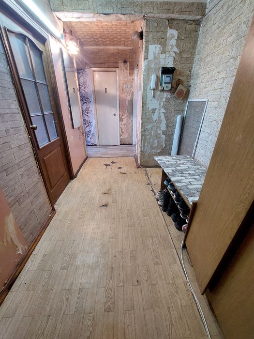 3-х комн квартира Днепровский район