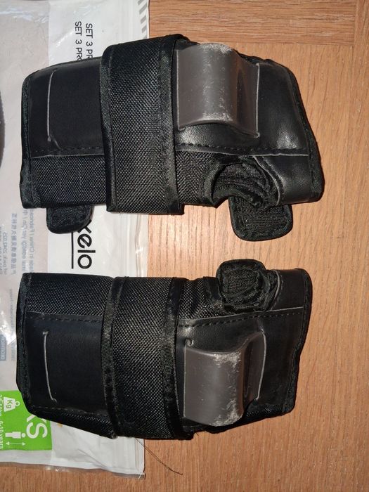 Ochraniacze Oxelo Decathlon XS, czarne