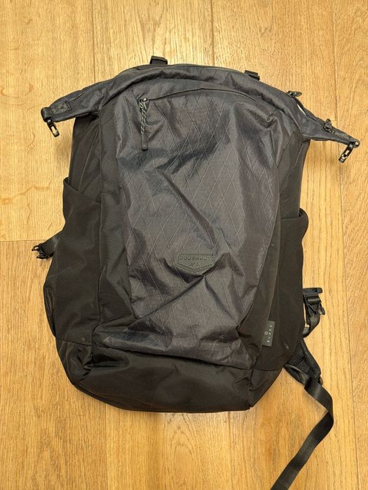 ‼️ Plecak Doughnut Domestic Black szkolny miejski podróżny czarny 21L