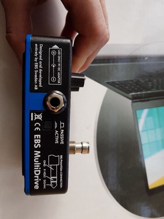 Продам приставку для бас-гитары/гитары Multi Drive шведской фирмы EBS.