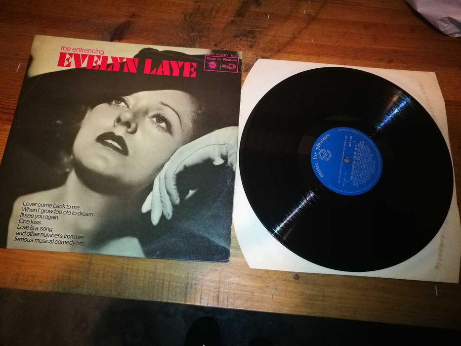 EVELYN LAYE - The Entrancing LP