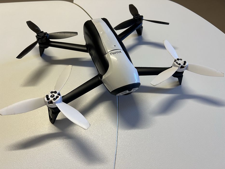 Drone Parrot BEBOP 2 + FVP com mochila