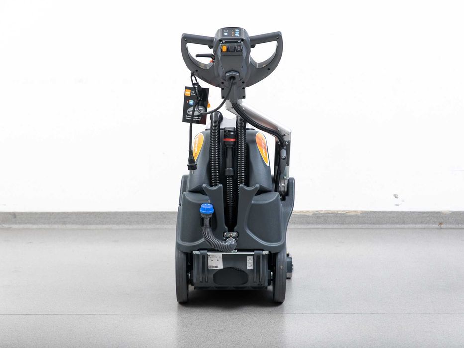 TASKI PROCARPET 45 Nowa Maszyna Do Prania Dywanów I Wykładzin Ø450mm 230V 12000 netto