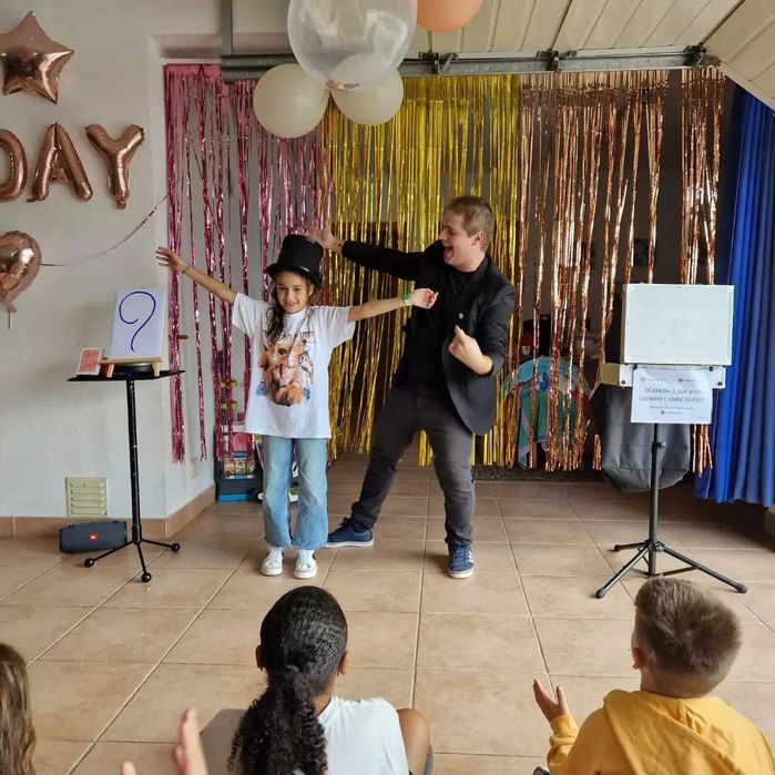 Mágico Tiago Tomé (Eventos Empresariais, Festas de anos e Escolas)