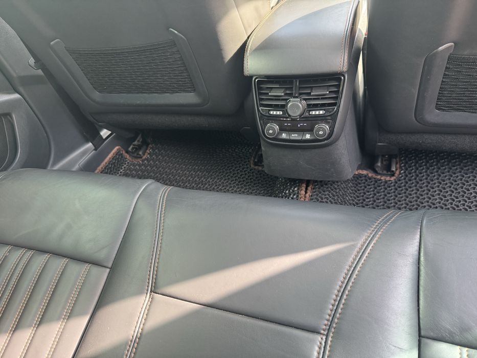 Peugeot 508 гібрид