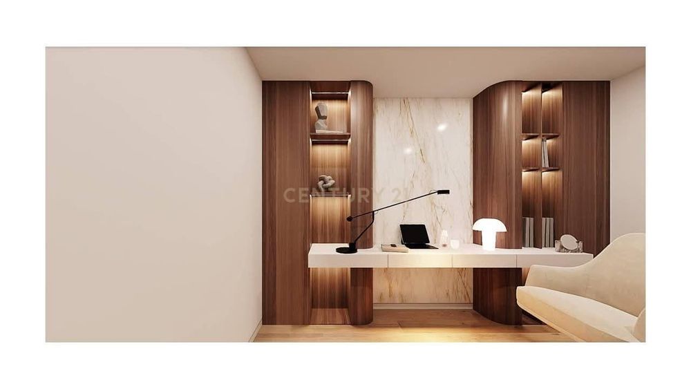 Lote de Terreno em Laundos para Construção de Moradia com Cave, Rés do