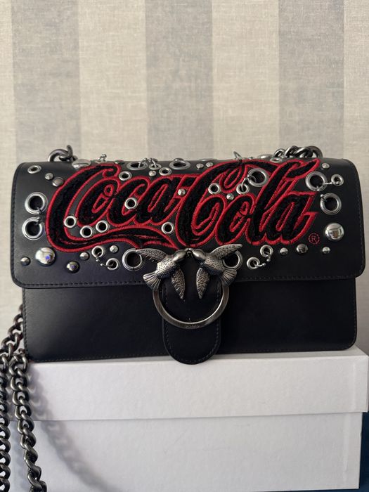 Сумка Pinko Coca-Cola limited edition