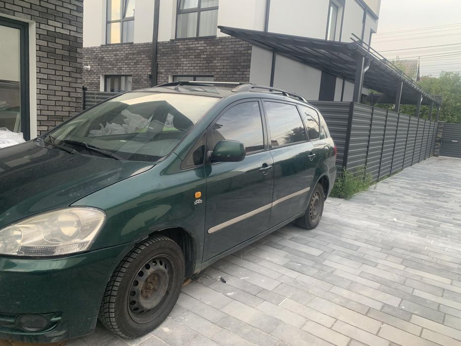Продам Toyotu Verso