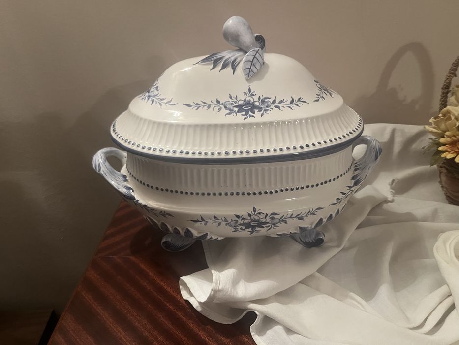 Terrina louça pintada  azul