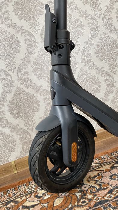 Продам електросамокат