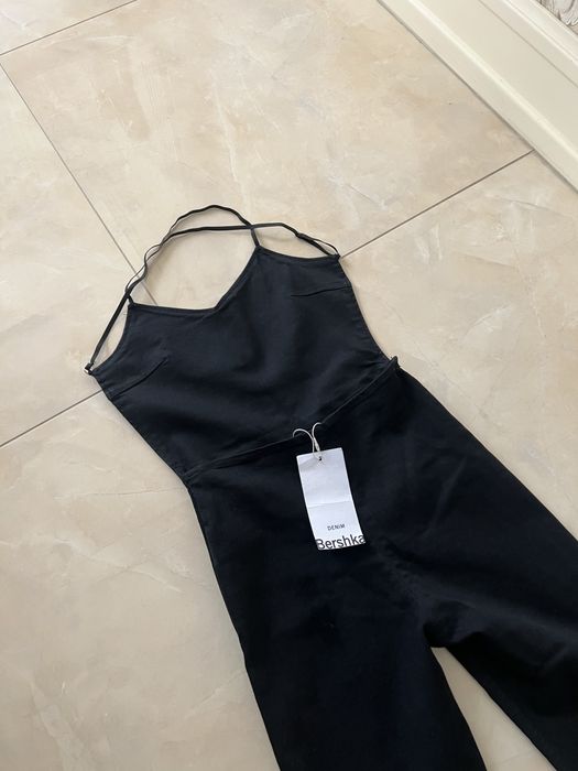 Женский джинсовый комбез Bershka,одяг для худих,XS,одежда красивая