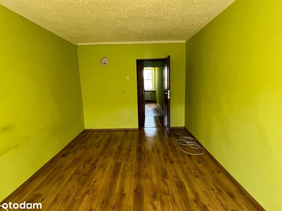 Przestronne M-3 w centrum Poręby, balkon