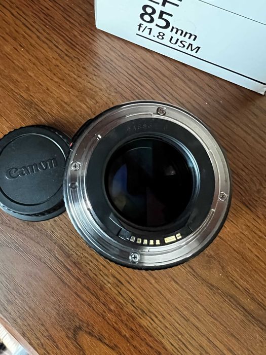 Об'єктив Canon EF 85mm f/1.8 USM (читати опис)