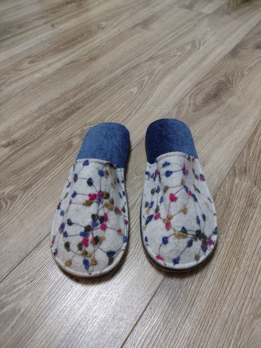 Kapcie filcowe ręcznie robione rozmiar 40